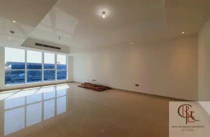 Apartment - 3 Bedrooms - 4 Bathrooms for rent in Al Khalidiya - Abu Dhabi