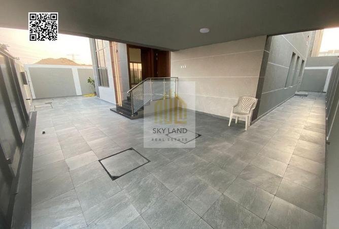 58167115 - Property Image 2