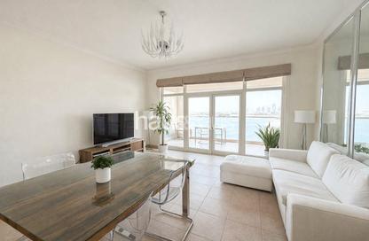 Apartment - 2 Bedrooms - 3 Bathrooms for sale in Al Dabas - Shoreline Apartments - Palm Jumeirah - Dubai