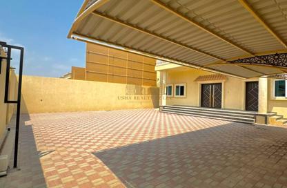 Villa - 6 - 7 for rent in Downtown Fujairah - Fujairah