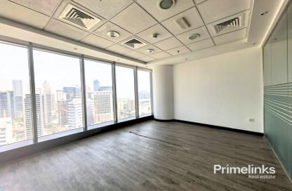 Office Space - Studio for rent in I Rise Tower - Barsha Heights (Tecom) - Dubai