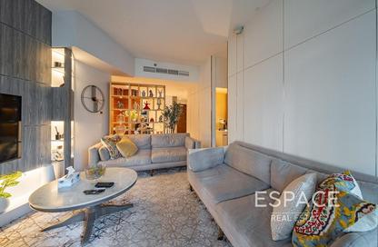Apartment - 1 Bedroom - 2 Bathrooms for sale in BLVD Crescent Podium - BLVD Crescent - Downtown Dubai - Dubai