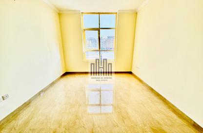 Apartment - 1 Bedroom - 1 Bathroom for rent in Muwailih Building - Muwaileh - Sharjah