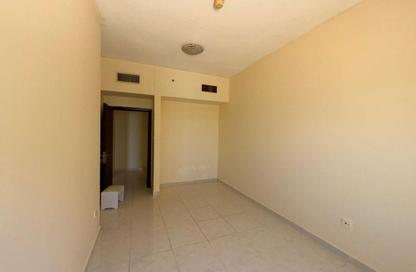 Apartment - 1 Bedroom - 1 Bathroom for rent in Paradise Lakes Tower B9 - Paradise Lakes Towers - Emirates City - Ajman