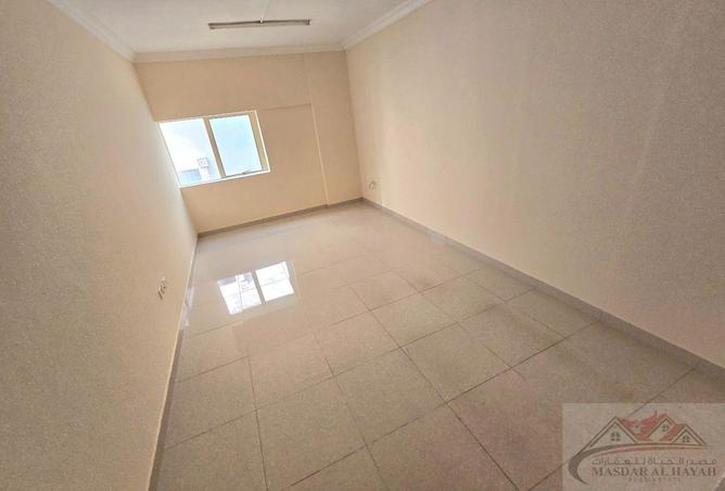 128351418 - Property Image 3