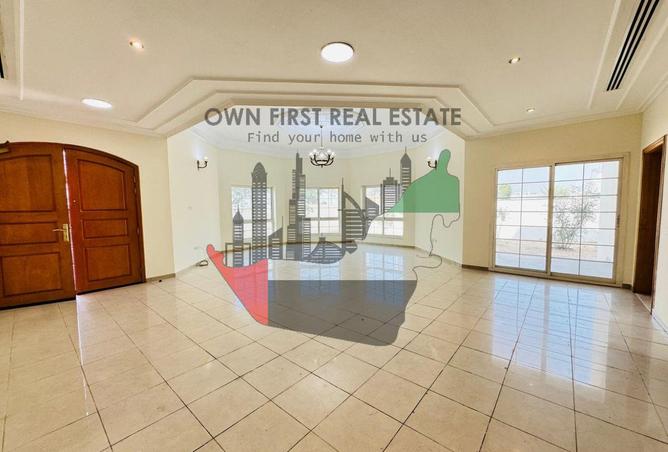 76184337 - Property Image 3