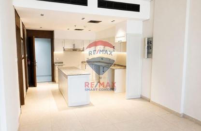 Apartment - 2 Bedrooms - 3 Bathrooms for rent in Right Capital 1 - Al Shamkha - Abu Dhabi