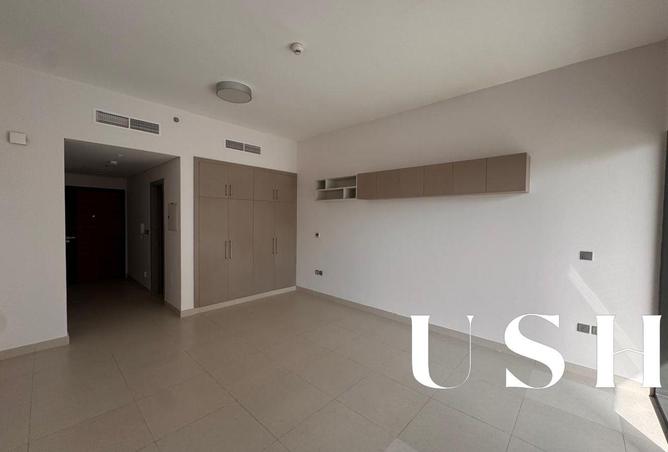 110980402 - Property Image 3
