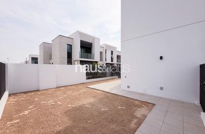 Townhouse - 4 - 4 for sale in May - Arabian Ranches 3 - Dubai Townhouse - 4 - 4 for sale in May - Arabian Ranches 3 - Dubai