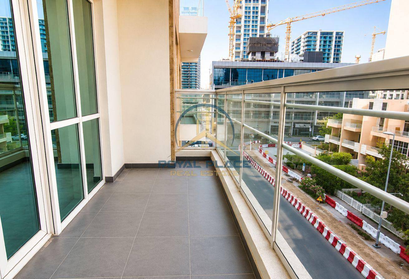 UNFURNISHED | PRIME LOCATION | READY TO MOVE photo 5