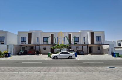 Townhouse - 2 Bedrooms - 3 Bathrooms for rent in Al Ghadeer 2 - Al Ghadeer - Abu Dhabi