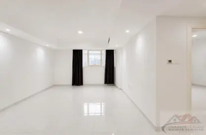 Apartment - 1 Bedroom - 2 Bathrooms for rent in Muwaileh 29 Building - Muwaileh - Sharjah