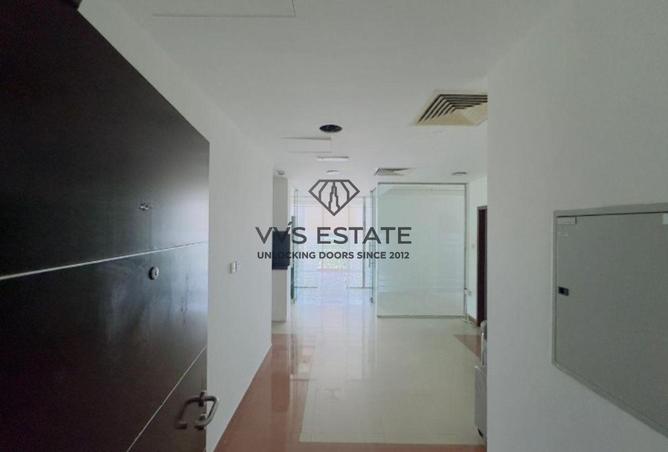 93993373 - Property Image 3