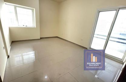 Apartment - 3 Bedrooms - 3 Bathrooms for rent in Al Falah Street - City Downtown - Abu Dhabi