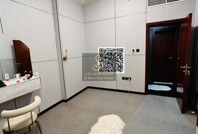 102000223 - Property Image 2