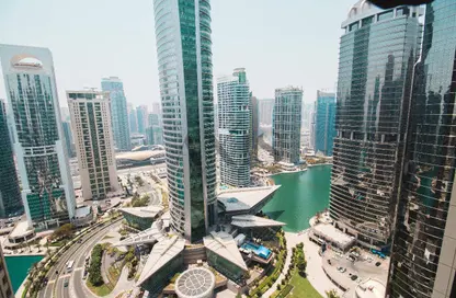 Apartment - 1 Bedroom - 2 Bathrooms for rent in Bonnington Tower - JLT Cluster J - Jumeirah Lake Towers - Dubai