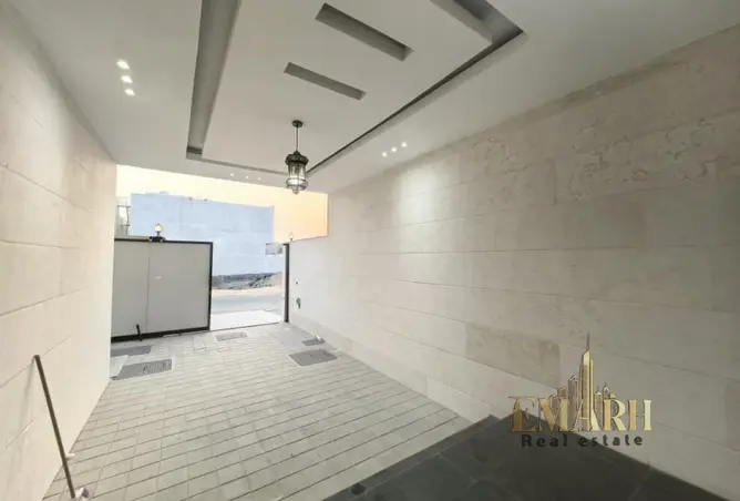 165599548 - Property Image 3