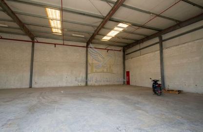 Warehouse - Studio - 1 for rent in Al Sajaa S - Al Sajaa - Sharjah