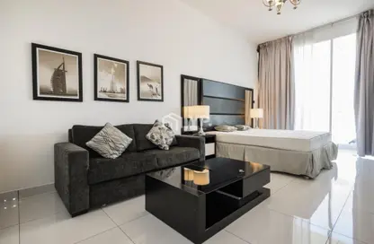 شقة - 1 حمام للايجار في جيوفاني بوتيك سويتس - مدينة دبي الرياضية - دبي