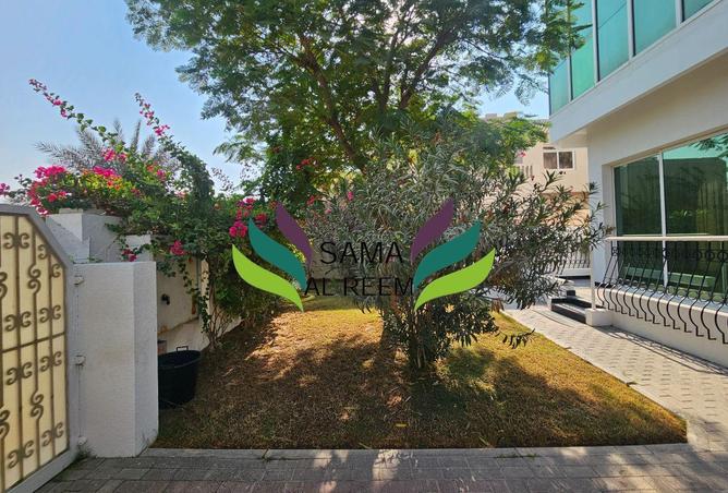 57757122 - Property Image 2