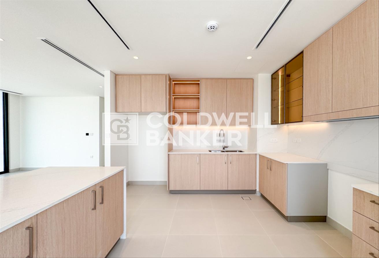 Brand New | Golf Course View | Community Expert photo 7