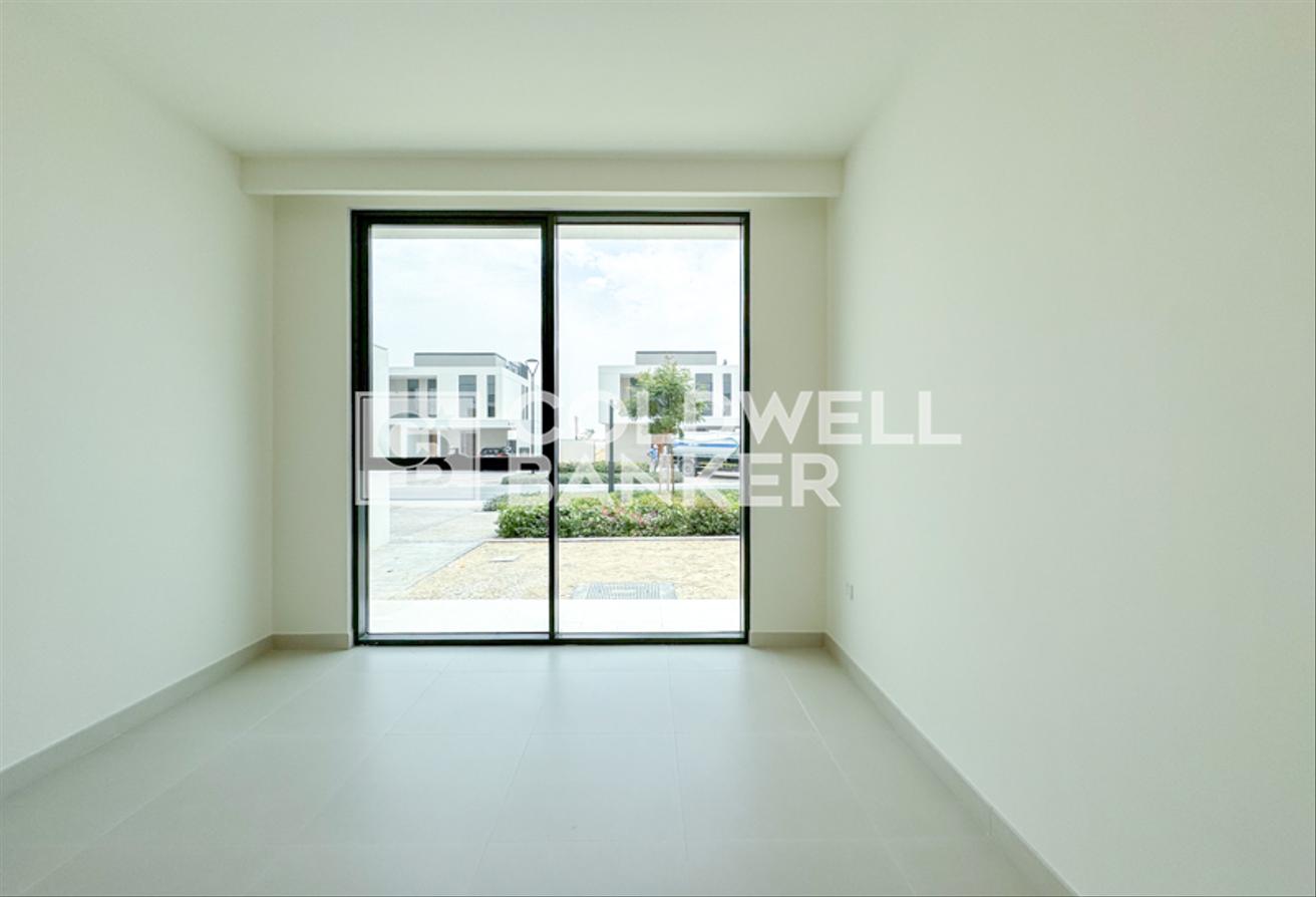 Brand New | Golf Course View | Community Expert photo 16