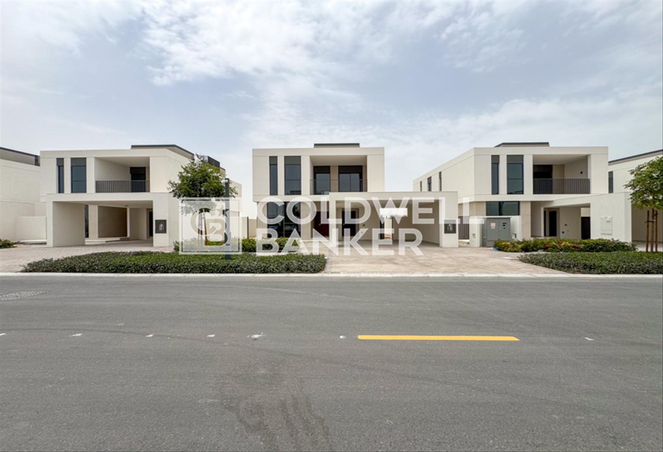 Brand New | Golf Course View | Community Expert photo 29