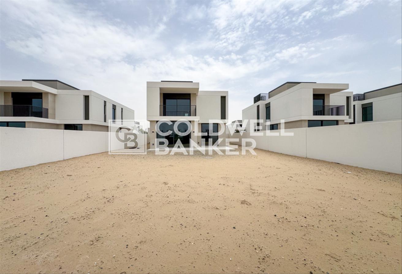 Brand New | Golf Course View | Community Expert photo 28