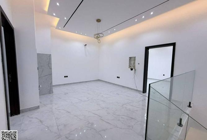 130669993 - Property Image 2