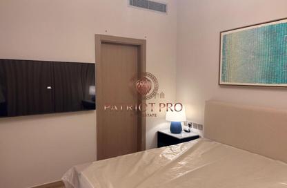 شقة - غرفة نوم - 2 حمامات للايجار في ميلينيوم تاليا ريزيدينس - الفرجان - دبي شقة - غرفة نوم - 2 حمامات للايجار في ميلينيوم تاليا ريزيدينس - الفرجان - دبي