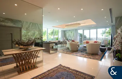 Apartment - 3 Bedrooms - 4 Bathrooms for sale in Serenia Residences The Palm - Palm Jumeirah - Dubai