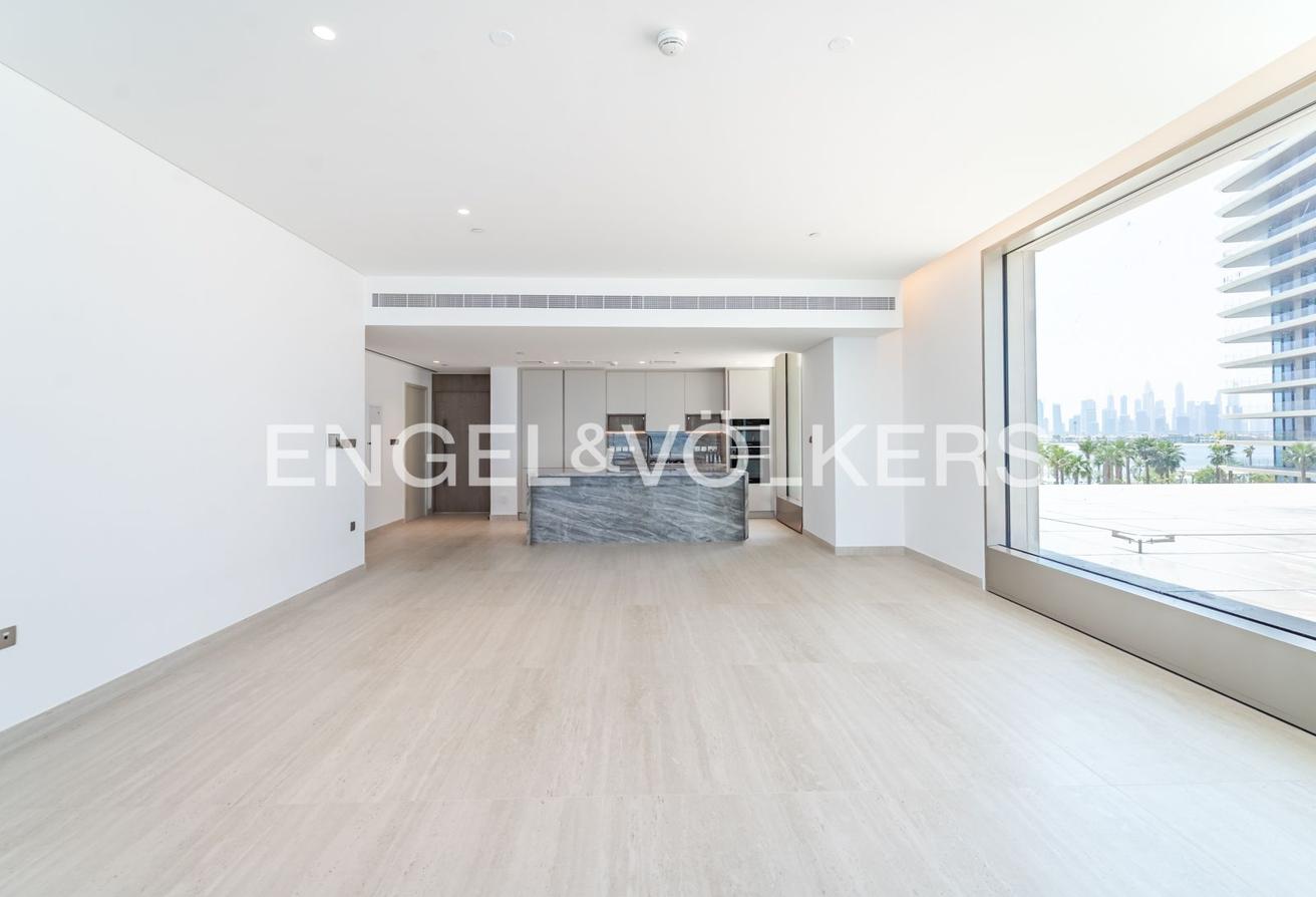 Luxury Living | Beach Front | Corner Unit photo 2
