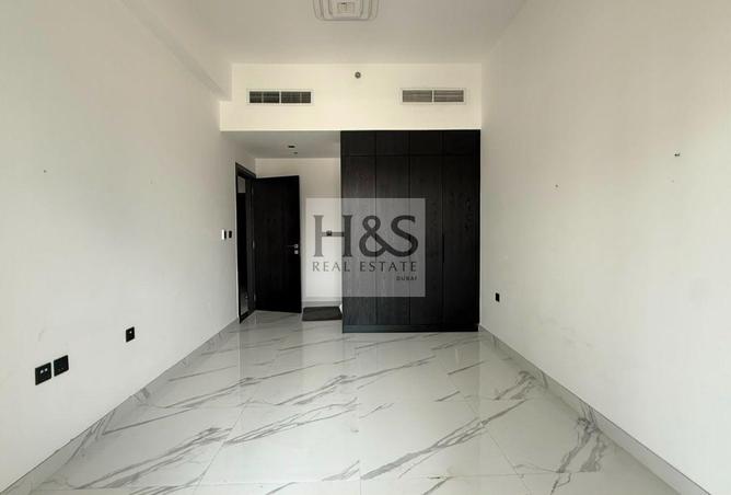 114596965 - Property Image 3