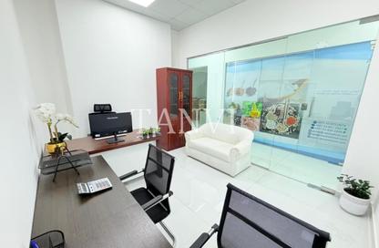 Office Space - Studio - 1 for rent in Red Avenue - Al Garhoud - Dubai