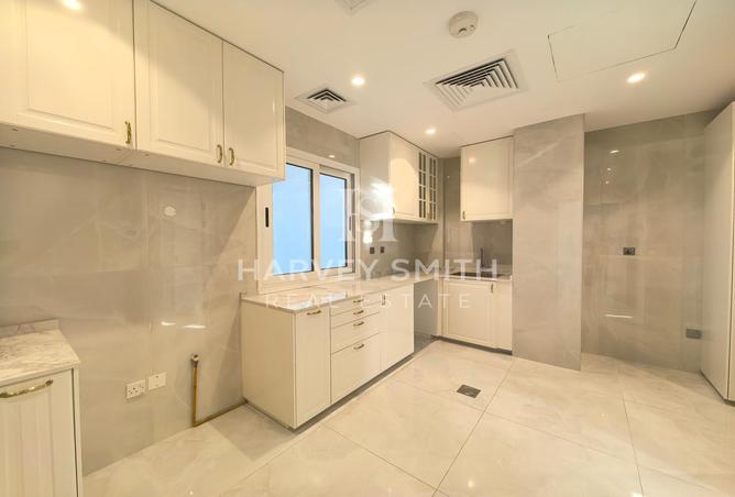 74618669 - Property Image 3