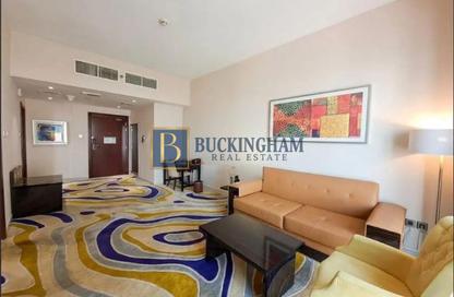 Apartment - 1 Bedroom - 1 Bathroom for rent in Gevora Hotel - Sheikh Zayed Road - Dubai