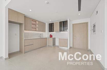 Apartment - 1 - 1 for rent in Golf Heights - The Views - Dubai