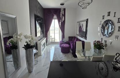 Apartment - 1 - 2 for rent in 5th Avenue - Al Furjan - Dubai