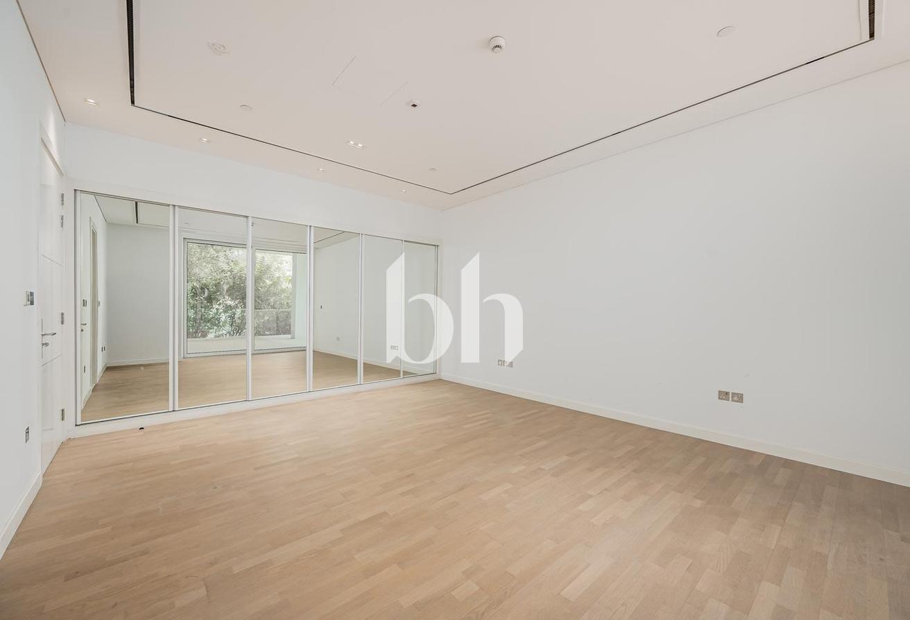 Ground Floor | Private Garden | Rare to Market photo 7