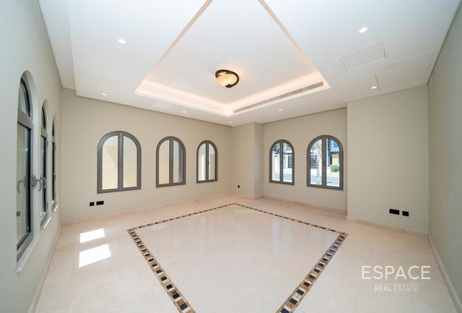 126105510 - Property Image 3