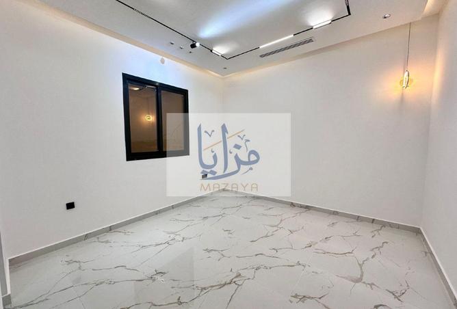 90070493 - Property Image 3