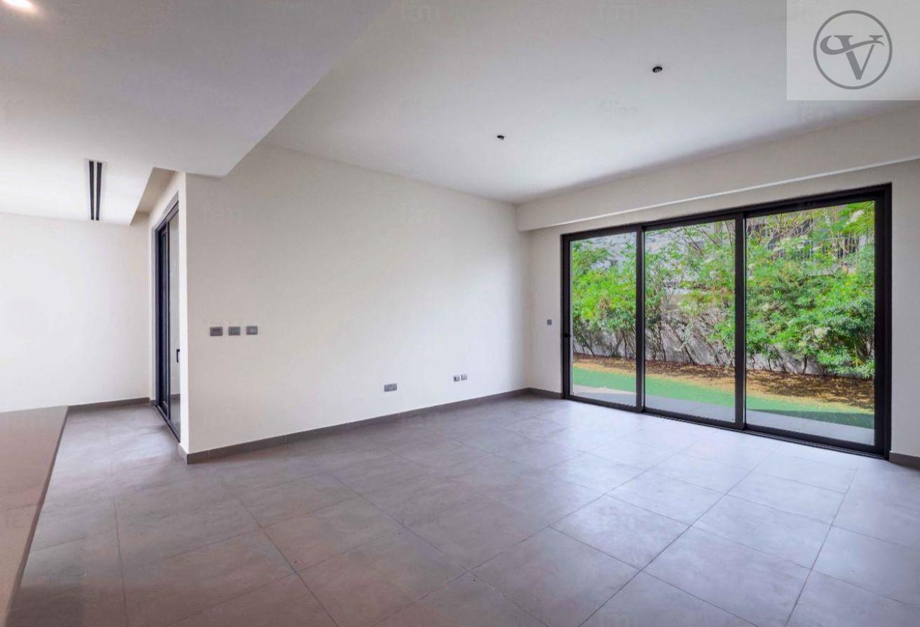 Ready to move | Maids Room | Close to Amenities photo 5