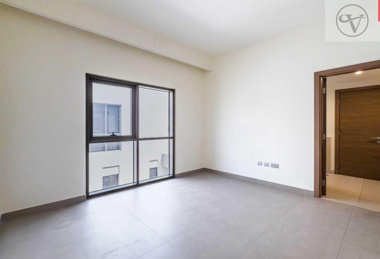 Ready to move | Maids Room | Close to Amenities photo 12