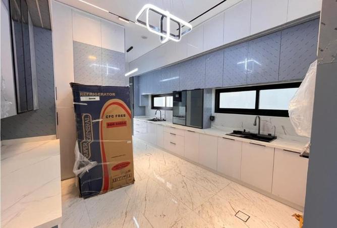 96527832 - Property Image 3