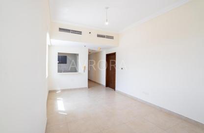 Apartment - 1 - 1 for rent in Plaza Residences 2 - Plaza Residences - District 13 - Jumeirah Village Circle - Dubai