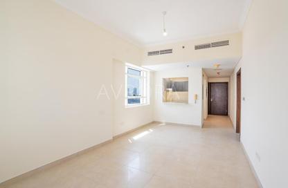 Apartment - 1 - 1 for rent in Plaza Residences 2 - Plaza Residences - District 13 - Jumeirah Village Circle - Dubai