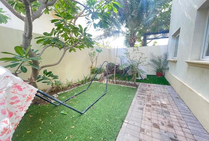 68686289 - Property Image 3