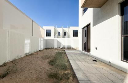 Townhouse - 3 Bedrooms - 4 Bathrooms for rent in Nasma Residence - Al Tai - Sharjah