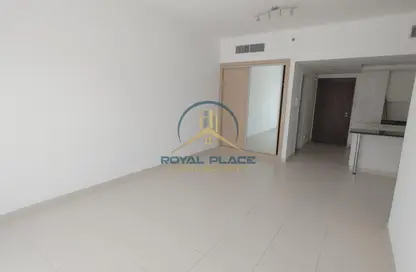 شقة - 1 حمام للايجار في مبني اوكسفورد - منطقة 14 - قرية جميرا الدائرية - دبي شقة - 1 حمام للايجار في مبني اوكسفورد - منطقة 14 - قرية جميرا الدائرية - دبي