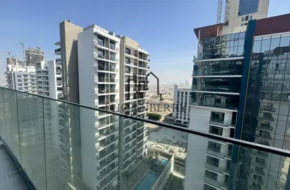 شقة - غرفة نوم - 2 حمامات للبيع في 7 بارك سنترال - ديستريكت 17 - قرية جميرا الدائرية - دبي